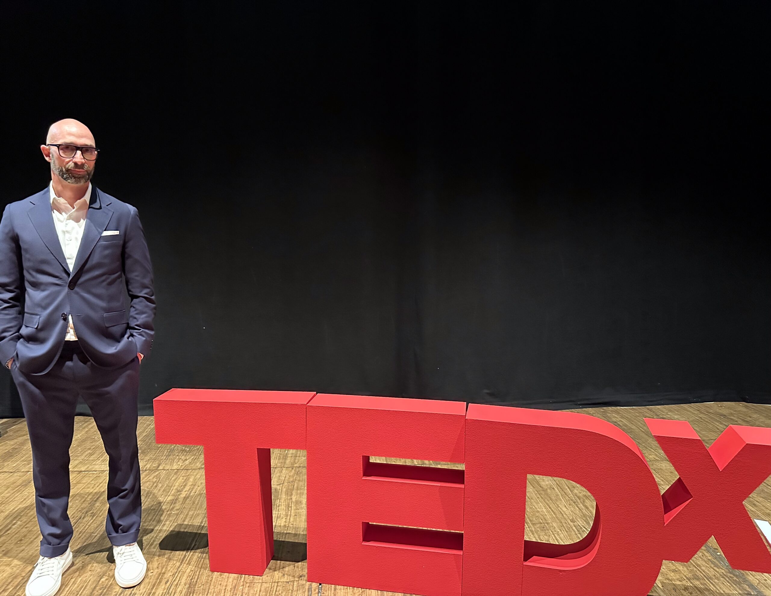 LUCA TAVERNA AL TEDxYouth@LakeComo!